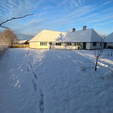 The Fishermen's House - Charming And Close To Villa