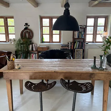 The Fishermen's House - Charming And Close To