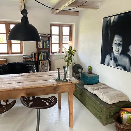 The Fishermen's House - Charming And Close To Villa