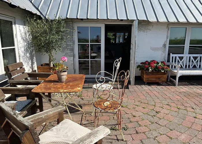 فيلة The Fishermen's House - Charming And Close To
