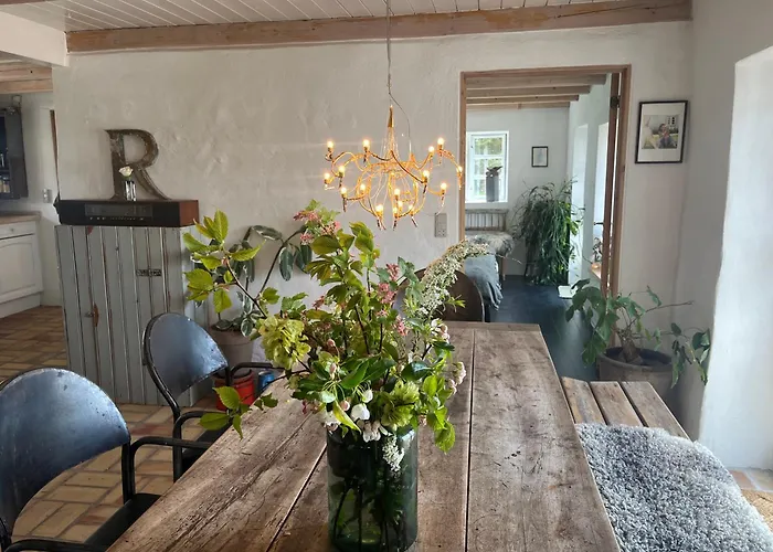 The Fishermen's House - Charming And Close To