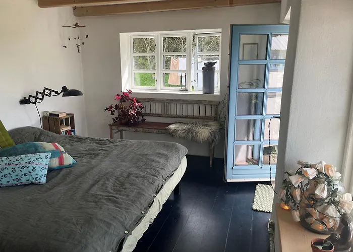 The Fishermen's House - Charming And Close To *